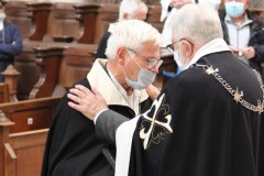 3.3-salutations-des-freres-27