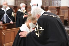 3.3-salutations-des-freres-30