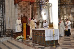 4-messe-et-communion-11