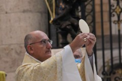 4-messe-et-communion-35